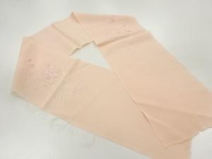 枝梅模様刺繍半衿